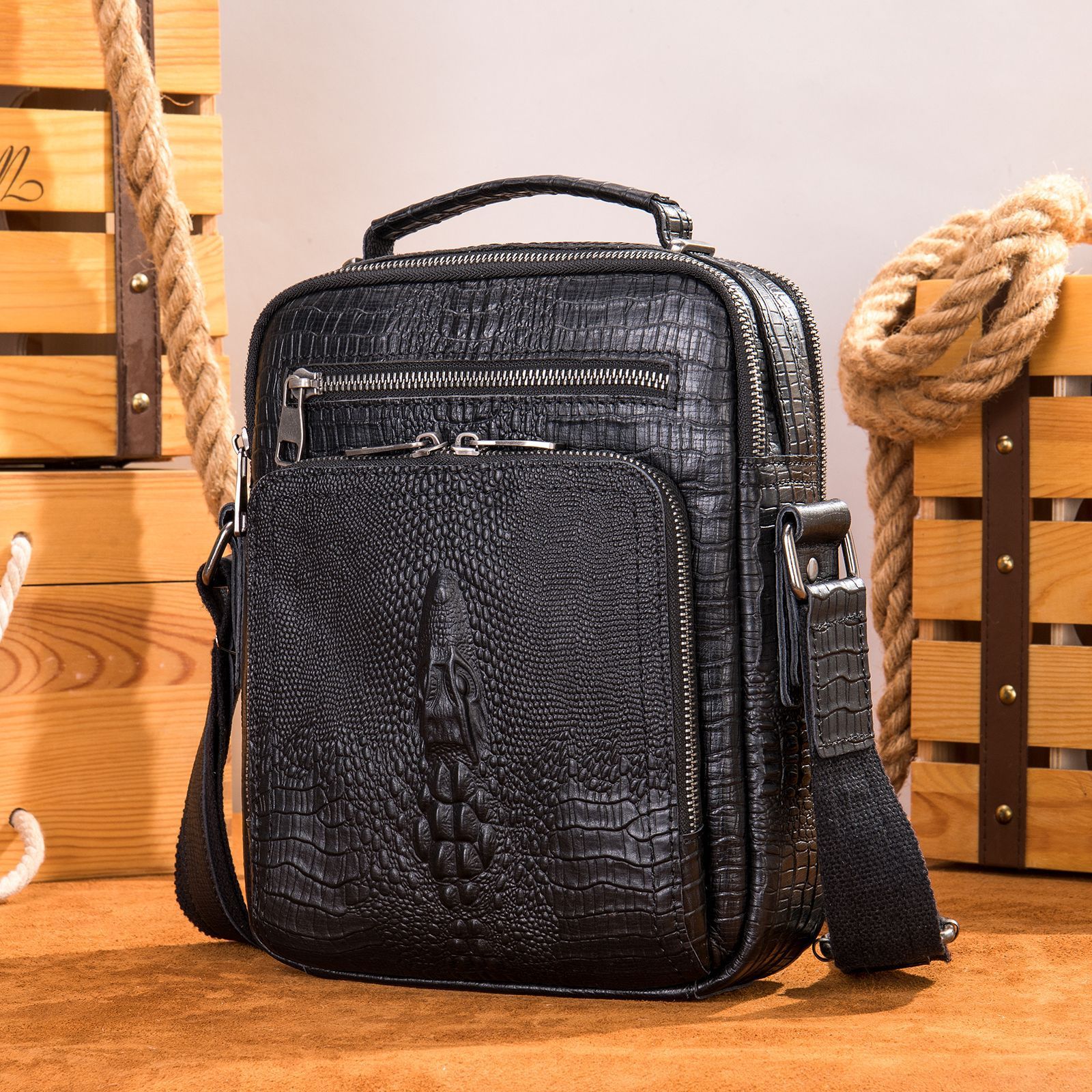 Leather Large-capacity Retro Shoulder Messenger Bag - Image 10